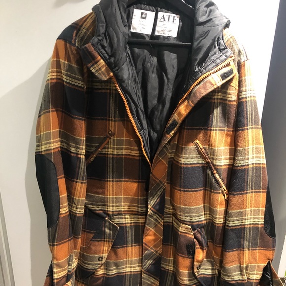 Analog snowboard jacket - Picture 2 of 7